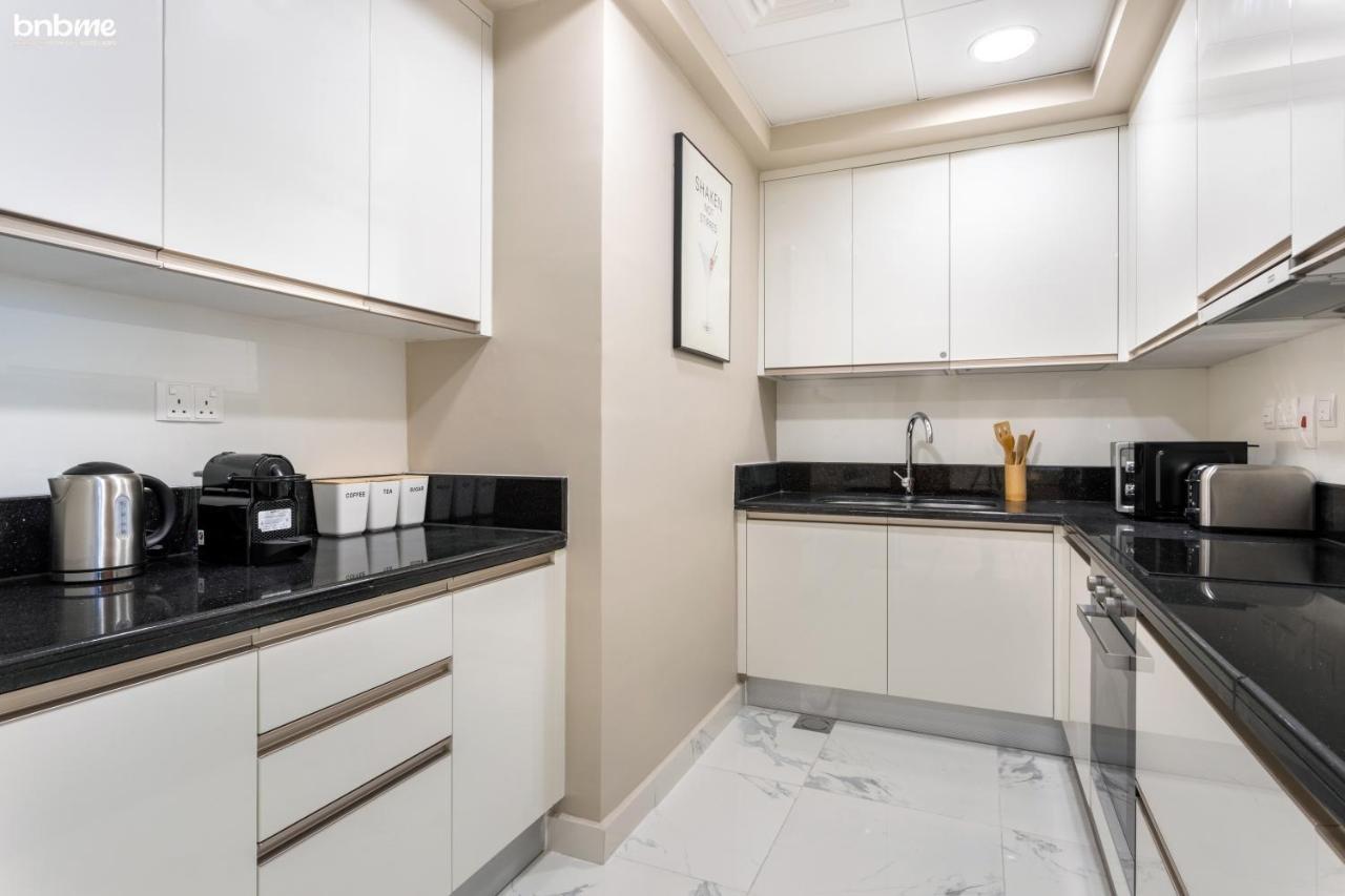 Bnbmehomes - Luxury 2B Apt - Al Habtoor - Amna Tower - 5044 Dubai Buitenkant foto